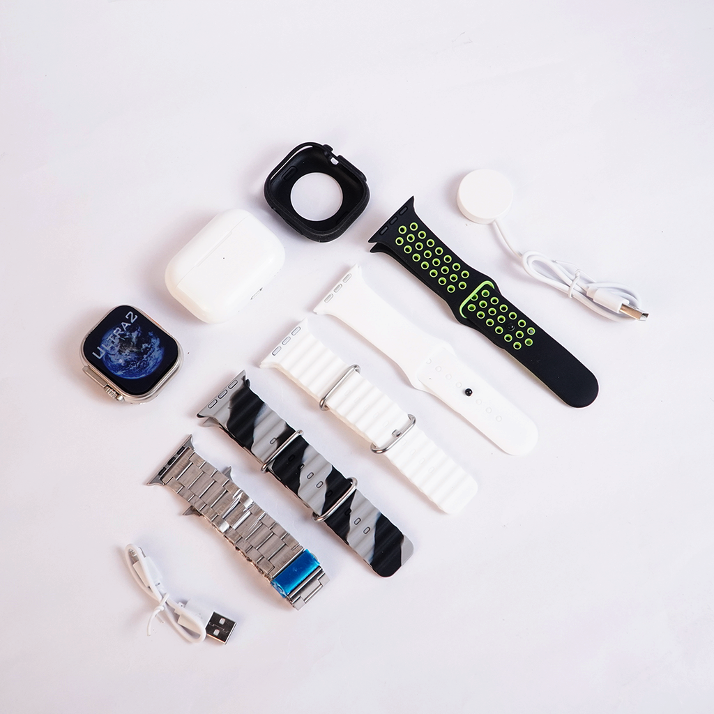 Smart Watch Ultra 12+1 Combo Set: Feature-Packed Smartwatch with Wireless Earbuds & Interchangeable Straps