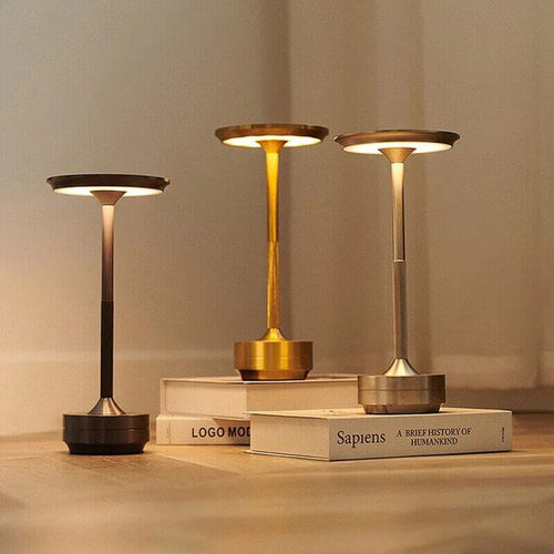 TABLE CHARM